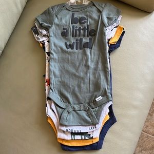 5 pack onesies